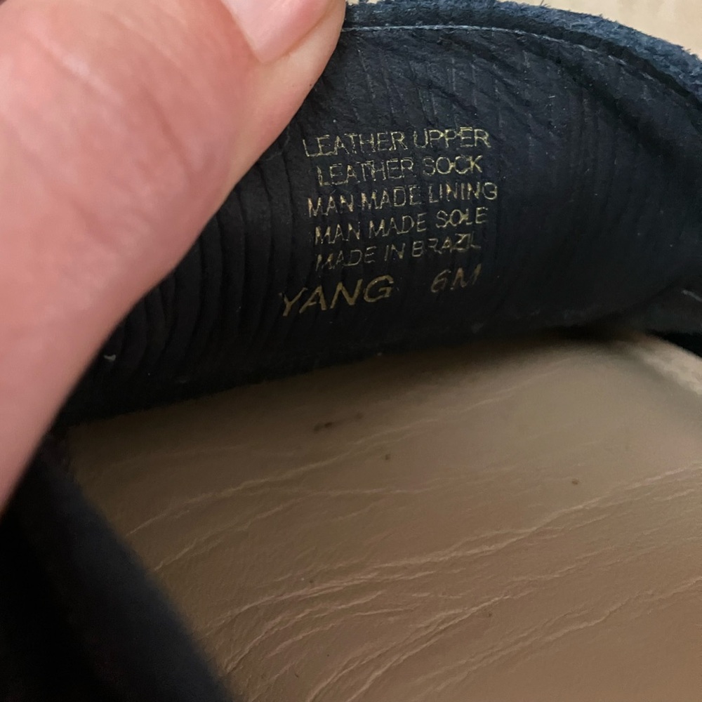 ANTONIO MELANI Black Tassel Loafers - Picture 3 of 4